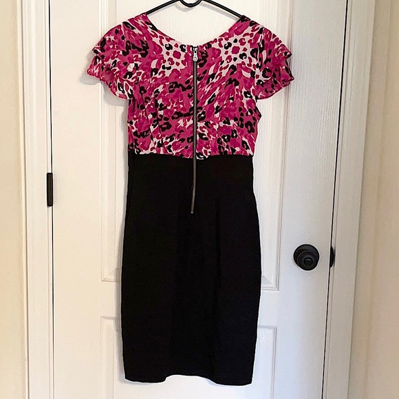 Cute Pencil Dress Size 8 - Picture 3 of 5